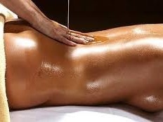 nadia-jeune-marocaine-25-ans-propose-massahe-naturiste