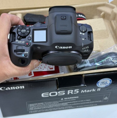 canon-eos-r5-mark-ii-canon-eos-r3-canon-eos-r5-canon-eos-r6-mark-ii-canon-eos-r6-canon-r7-canon-1d-x-mark-iii-nikon-z9-nikon-z8-nikon-z-7ii-big-1